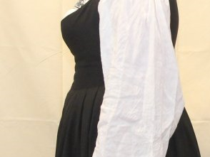 Side view of woman's torso, showing how the underdress provides support